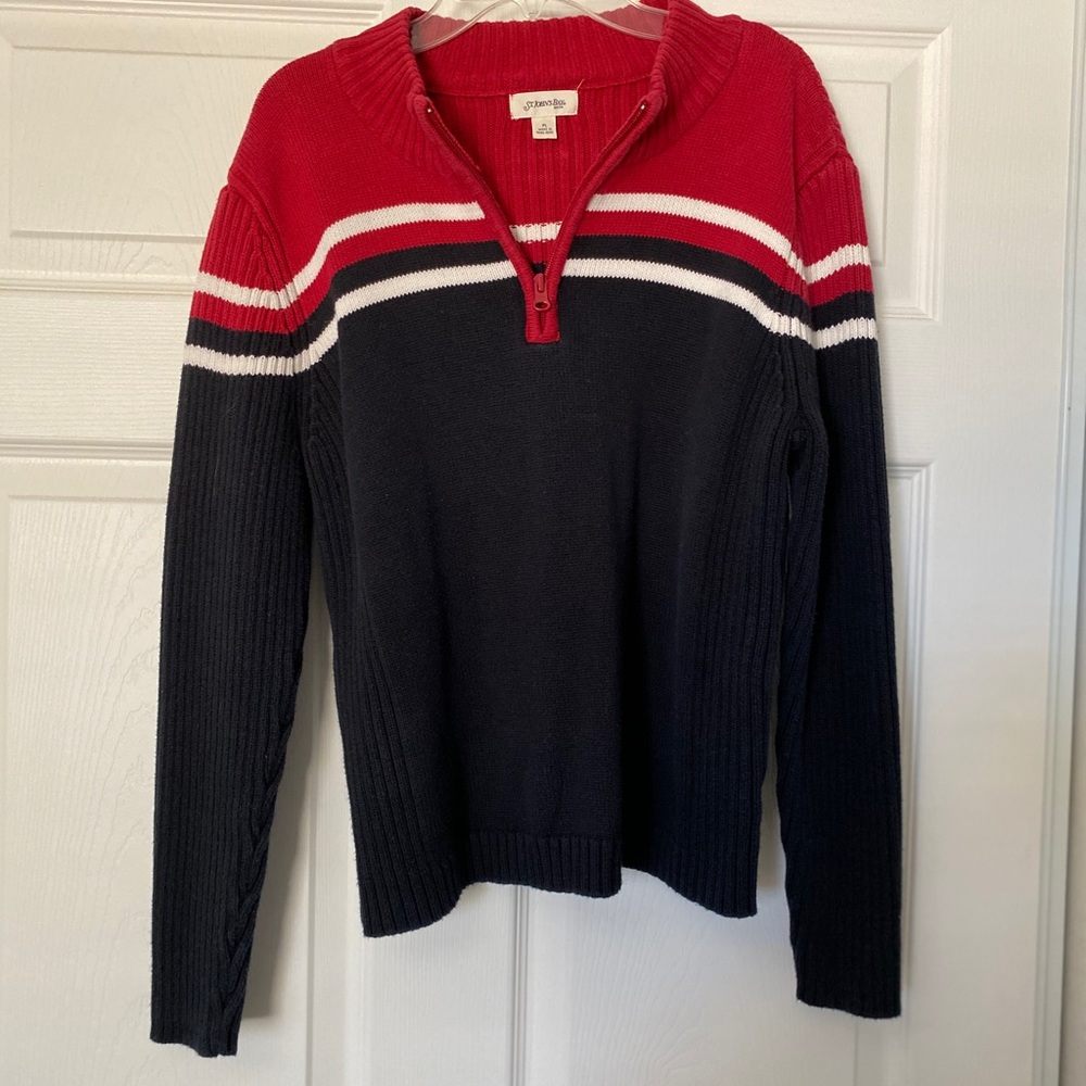 Nice crew neck slight zip up jacket